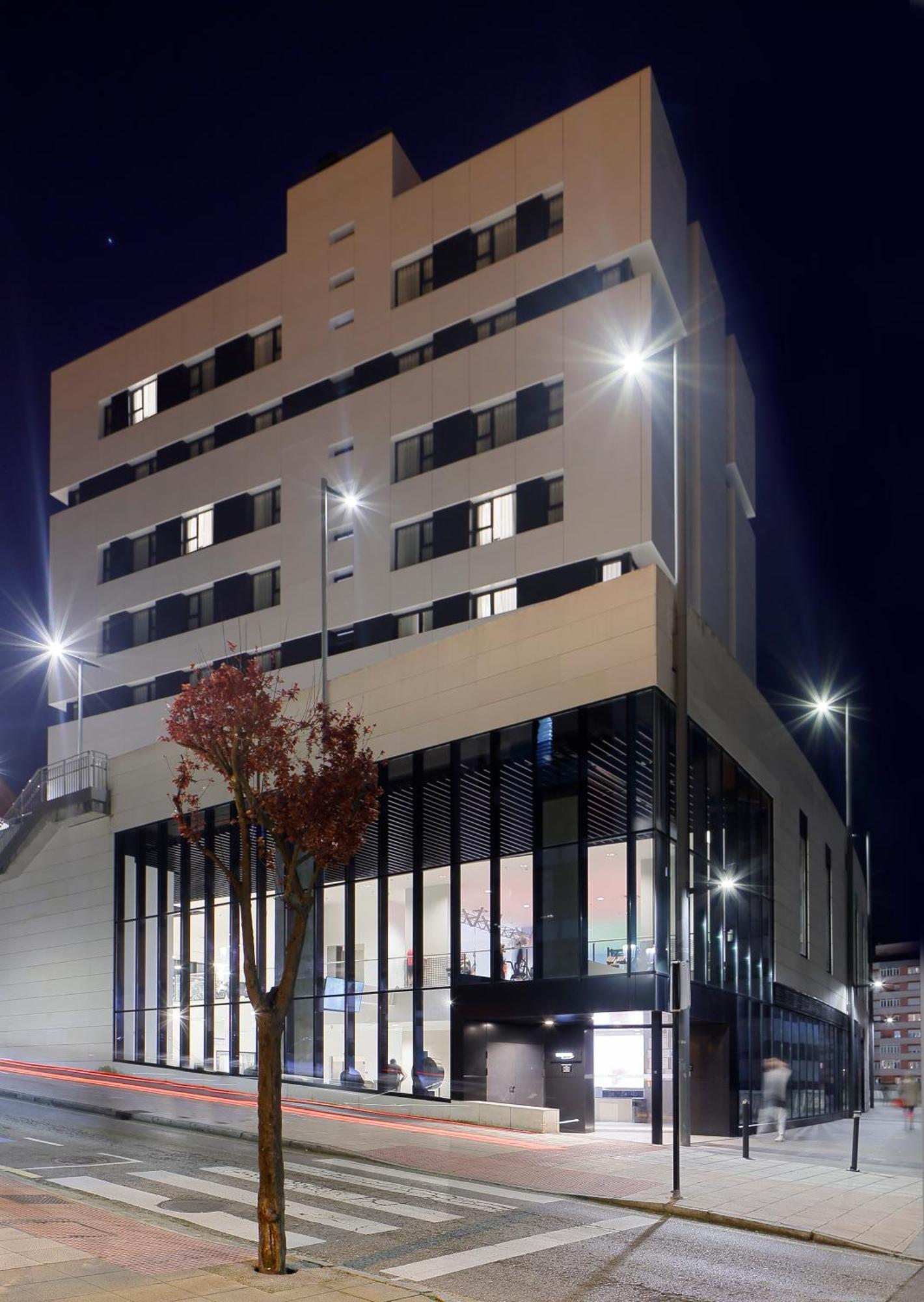 Nuvo Hotel Boutique Oviedo Exterior photo